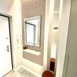 Aurelio Saffi 13, Apartment 4A