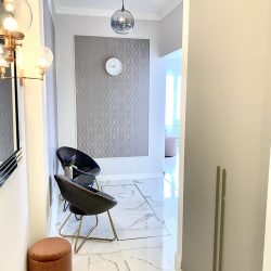 Aurelio Saffi 13 Apartment 4B