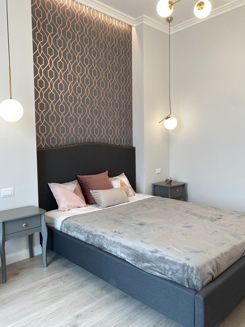 Aurelio Saffi 13, Apartment 4A