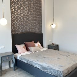 Aurelio Saffi 13, Apartment 4A