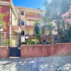 Aurelio Saffi 13, Apartment 4A