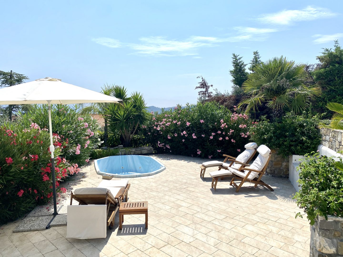 Villa Piano Piscina (1st Floor)