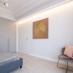 Aurelio Saffi 13, Apartment 4A