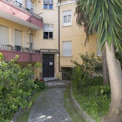 Aurelio Saffi 13 Apartment 4B