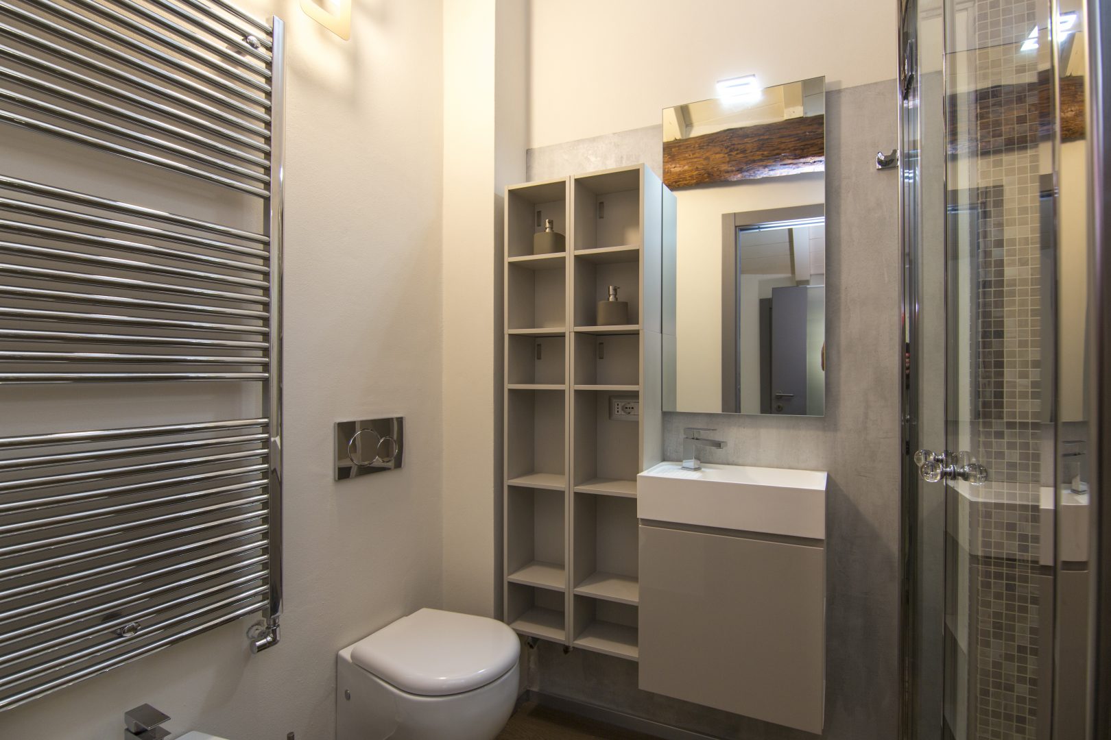 Via Carducci 42, Apartment №5